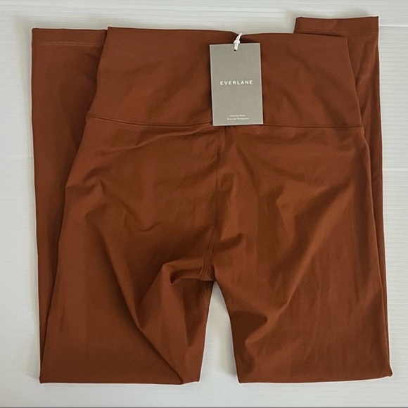 EVERLANE The Perform Ankle Legging in Copper - Picture 5 of 6